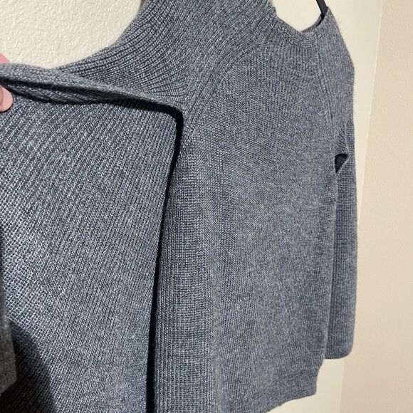 Sold - Picture 5 of 7